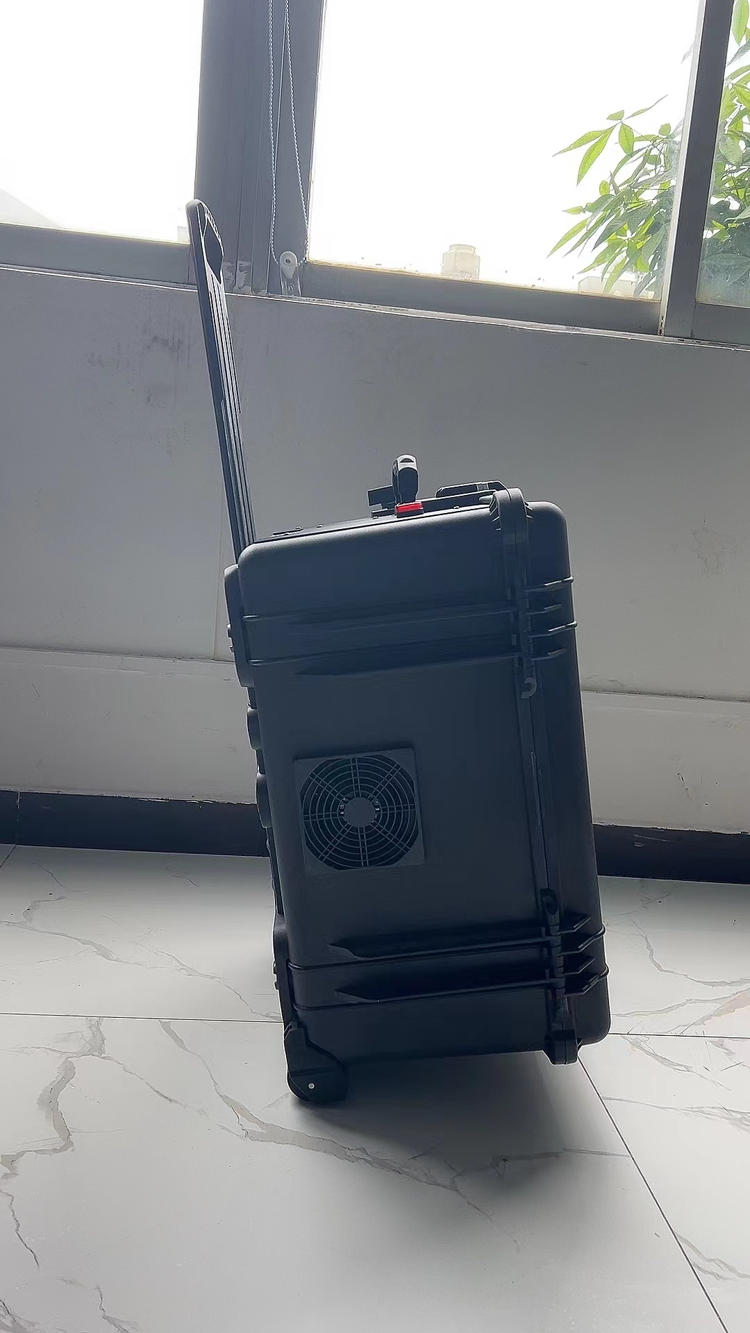 会宁手拉箱型移动通信干扰器